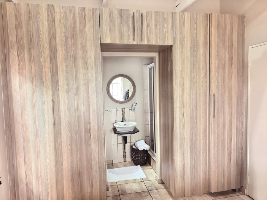 3 Bedroom Property for Sale in Waterval East North West
